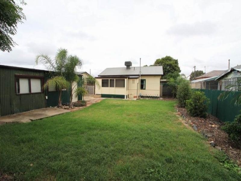 262 Lowry St, North Albury NSW 2640