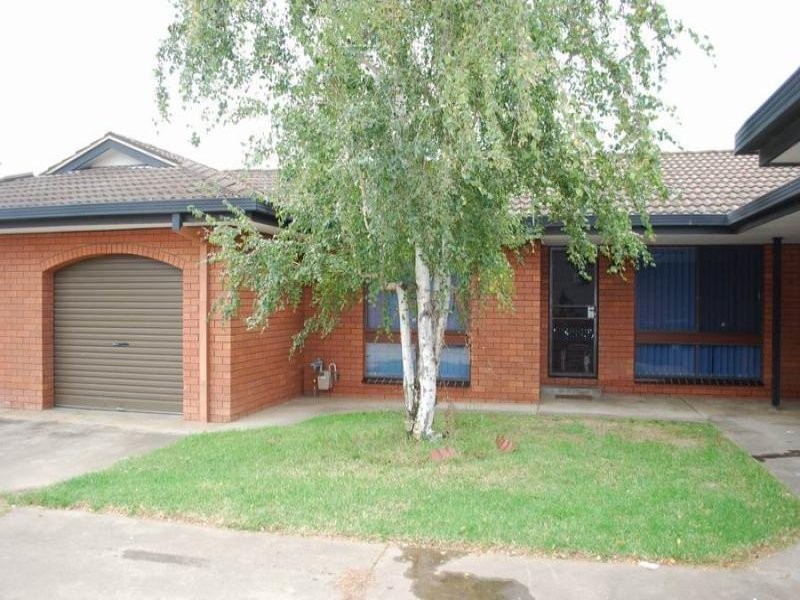 3/432 Kotthoff St, Lavington NSW 2641