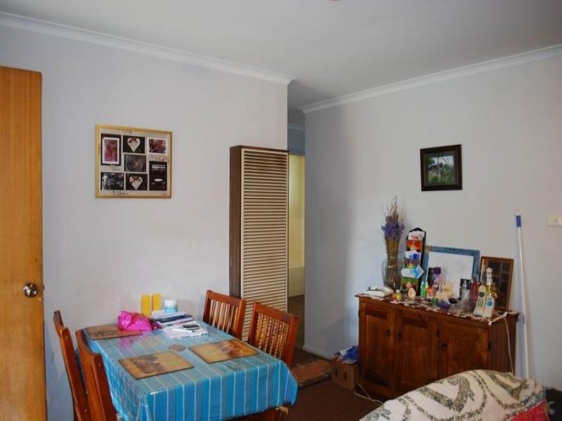 3/432 Kotthoff St, Lavington NSW 2641