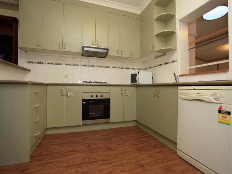 494 Danes St, Lavington NSW 2641