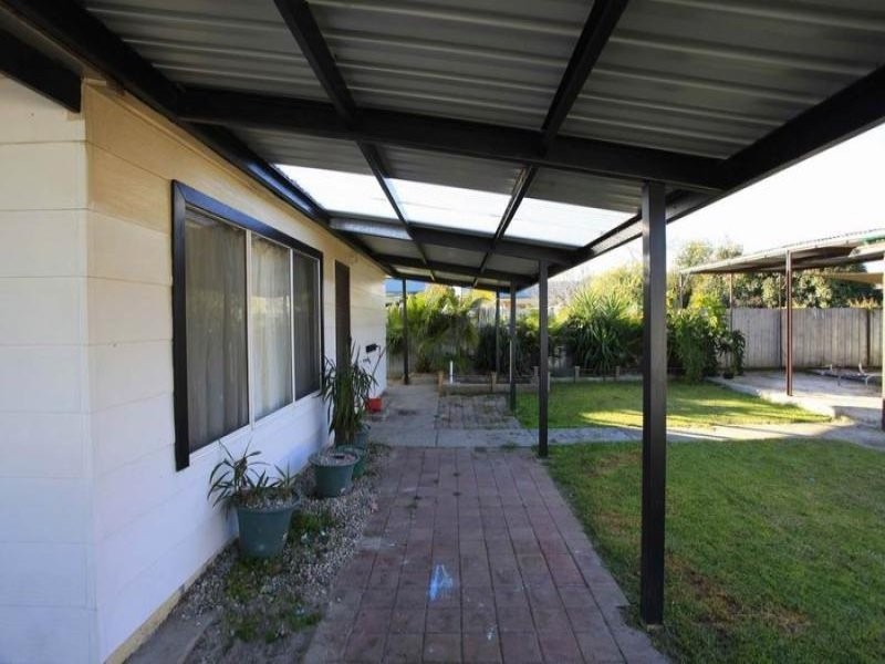 494 Danes St, Lavington NSW 2641