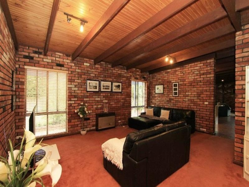 12 Brent Ct, Lavington NSW 2641