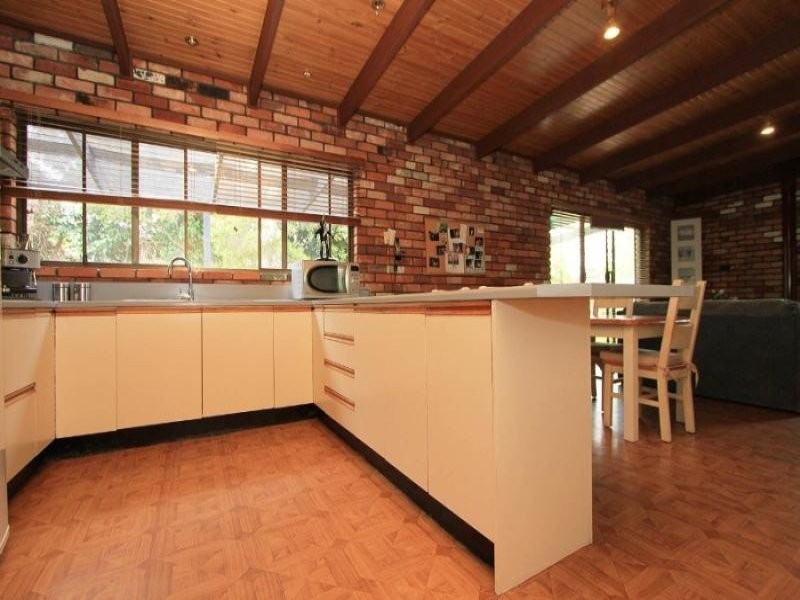 12 Brent Ct, Lavington NSW 2641