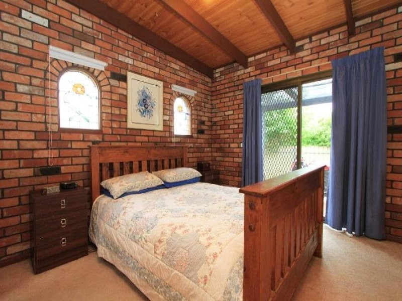 12 Brent Ct, Lavington NSW 2641