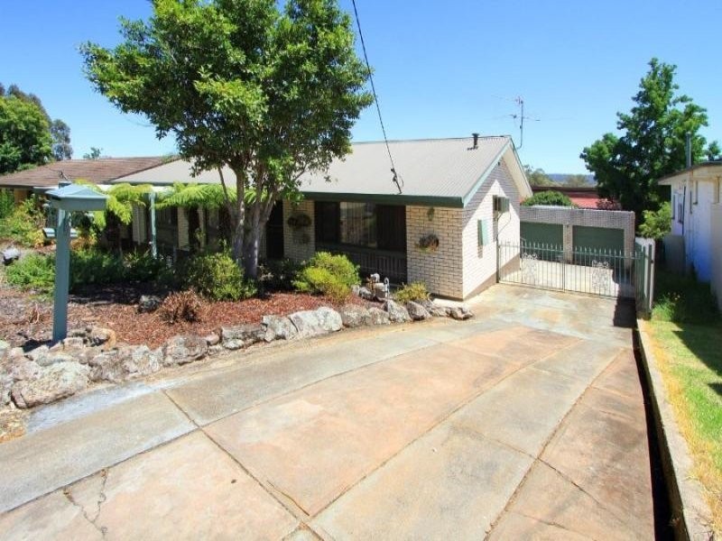 439 Rose St, Lavington NSW 2641