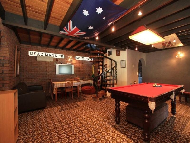 279 Tracy St, Lavington NSW 2641