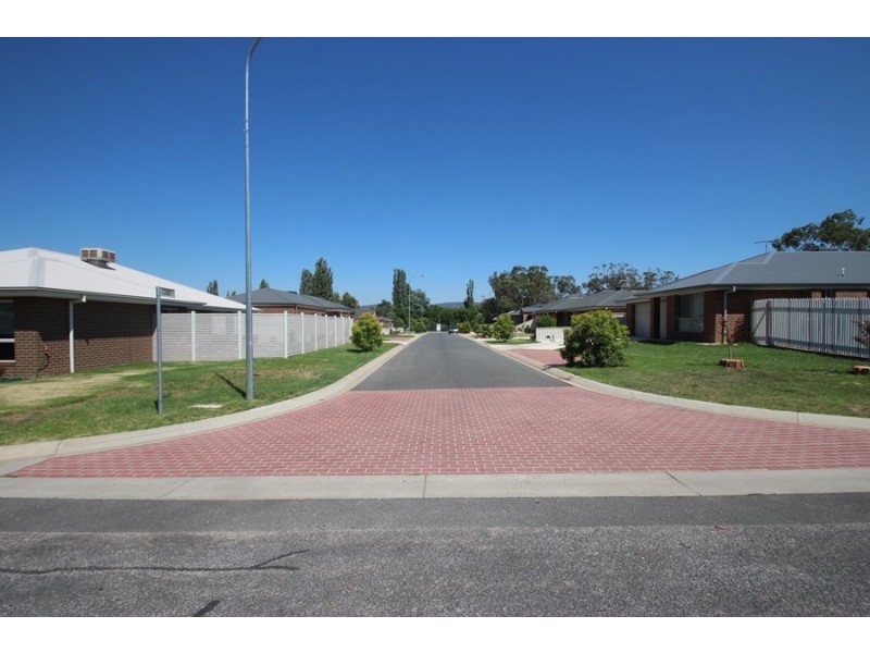 Lot 6, 24 Cobby Court, Lavington NSW 2641