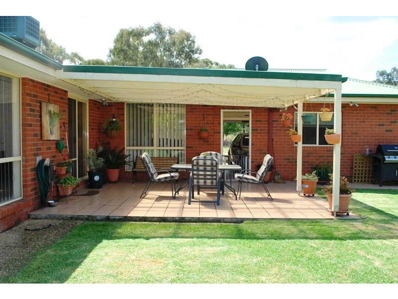 57 Hartigan Street, Thurgoona NSW 2640