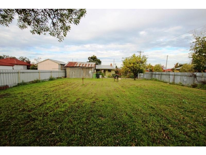 1029 Bralgon Street, North Albury NSW 2640