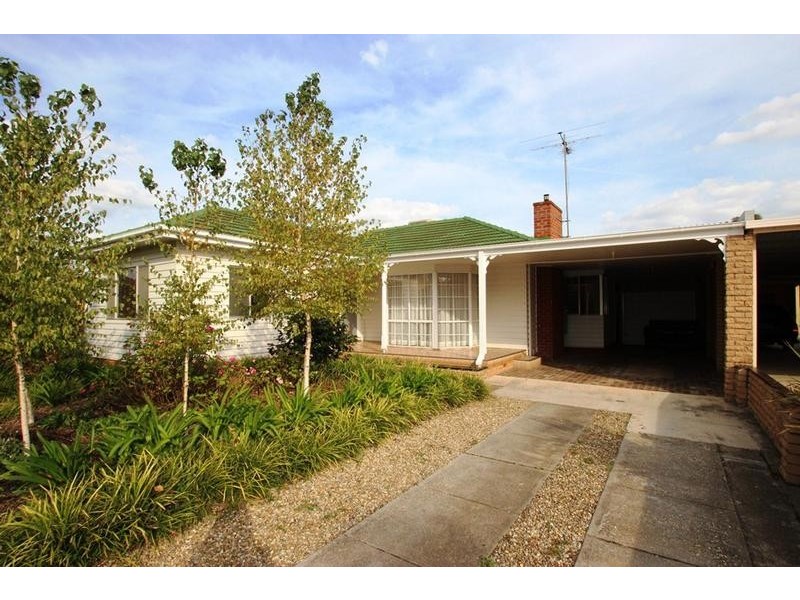 135 Plover Street, North Albury NSW 2640