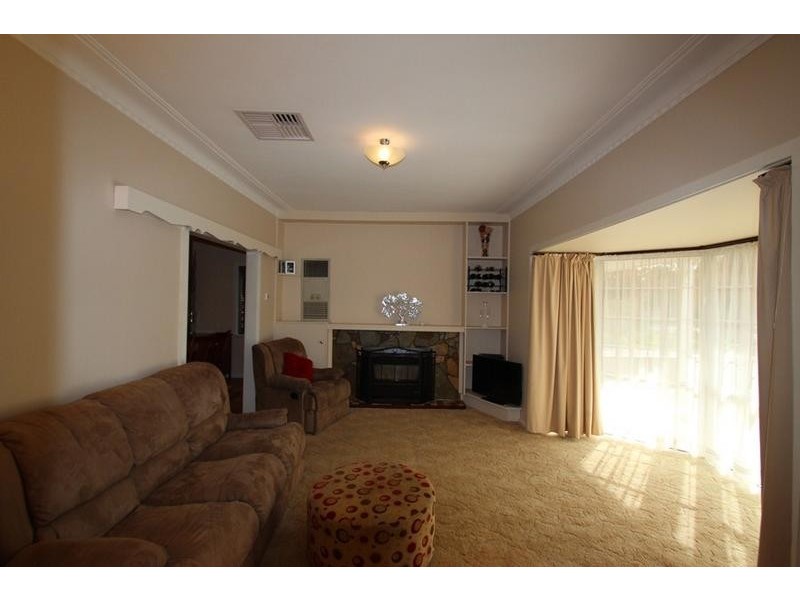 135 Plover Street, North Albury NSW 2640