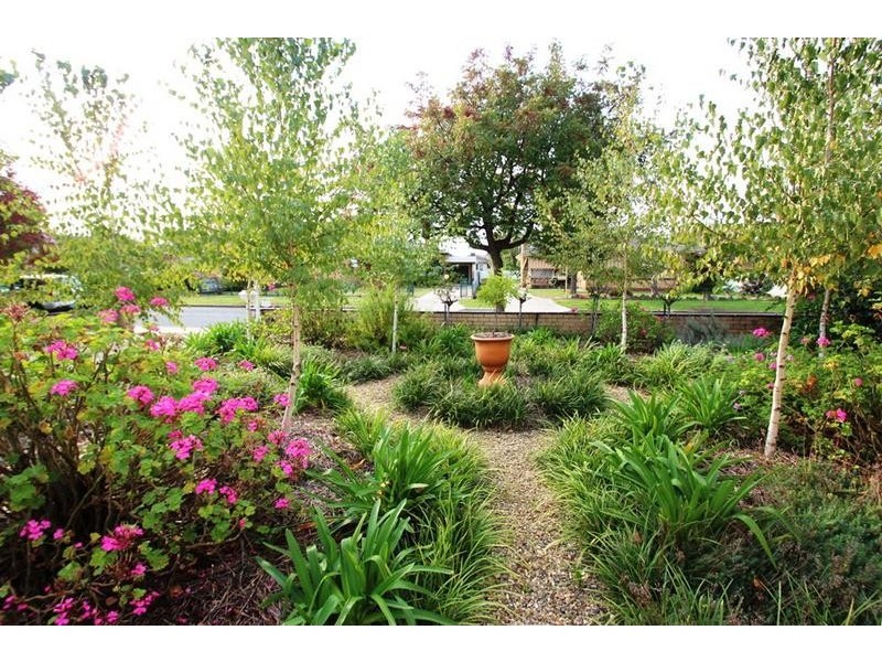 135 Plover Street, North Albury NSW 2640