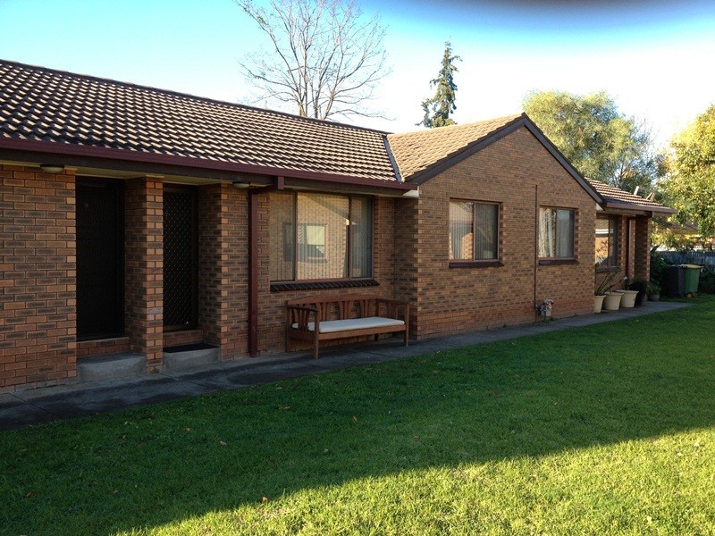 7/418 Bevan Street, Lavington NSW 2641