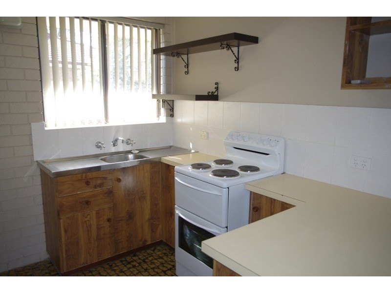 7/418 Bevan Street, Lavington NSW 2641