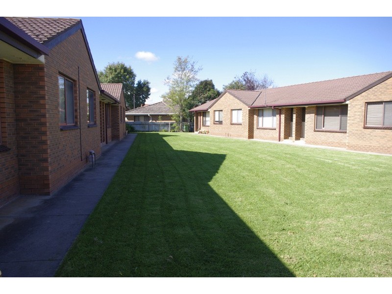 7/418 Bevan Street, Lavington NSW 2641