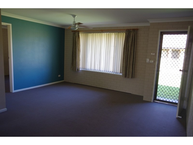 7/418 Bevan Street, Lavington NSW 2641