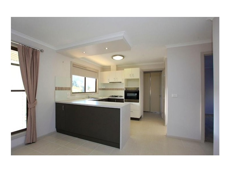 11/639 Kemp Street, Lavington NSW 2641