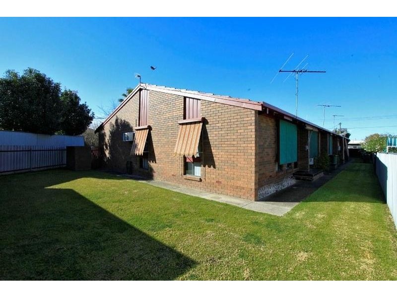 5/405 Griffith Road, Lavington NSW 2641