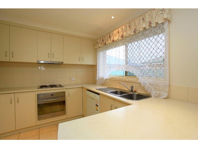 1/13 Rachel Court, Lavington NSW 2641