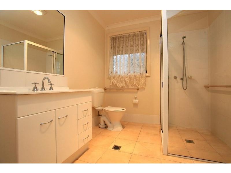 1/13 Rachel Court, Lavington NSW 2641