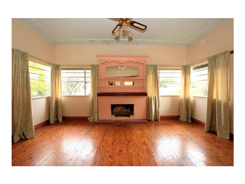 748 Vine Street, Albury NSW 2640