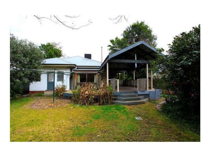 748 Vine Street, Albury NSW 2640