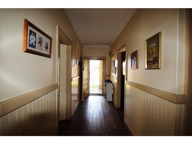 827 Mate Street, North Albury NSW 2640