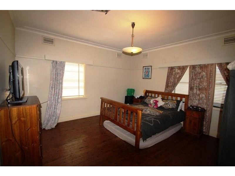 827 Mate Street, North Albury NSW 2640