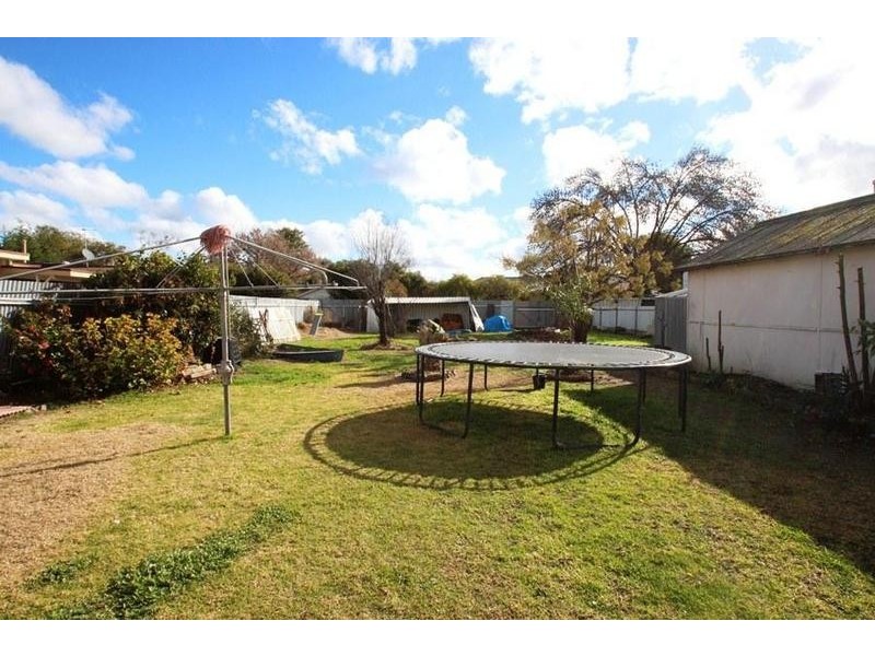 827 Mate Street, North Albury NSW 2640