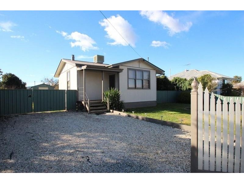 226 Swan Street, North Albury NSW 2640