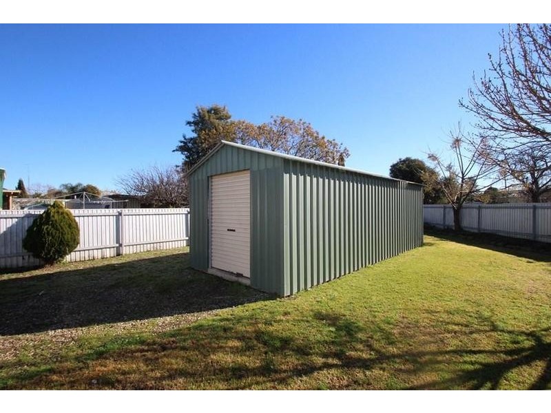 226 Swan Street, North Albury NSW 2640