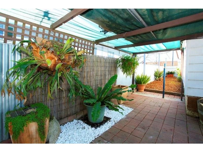 391 Hedley Crescent, Lavington NSW 2641