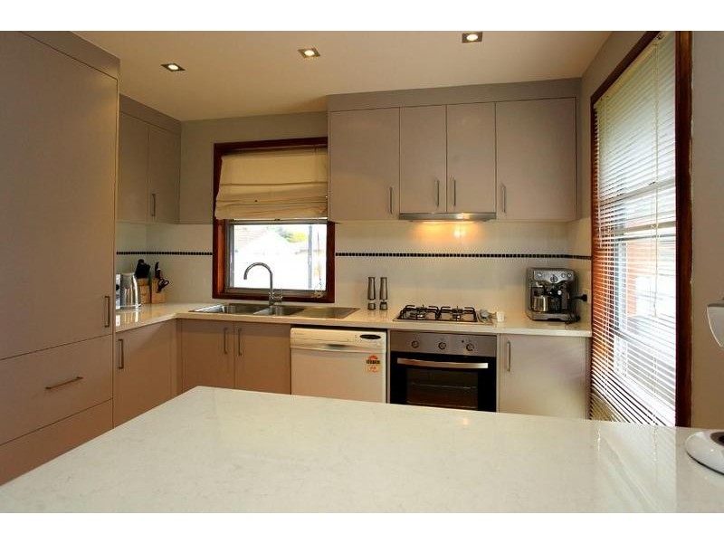 365 Kentucky Avenue, Lavington NSW 2641