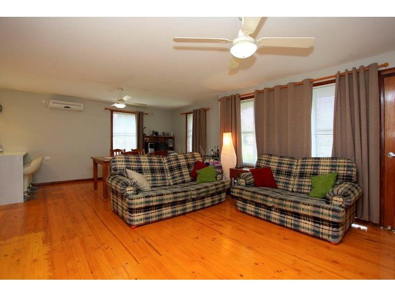 365 Kentucky Avenue, Lavington NSW 2641