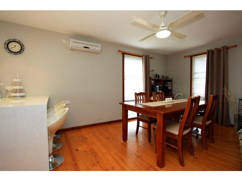 365 Kentucky Avenue, Lavington NSW 2641