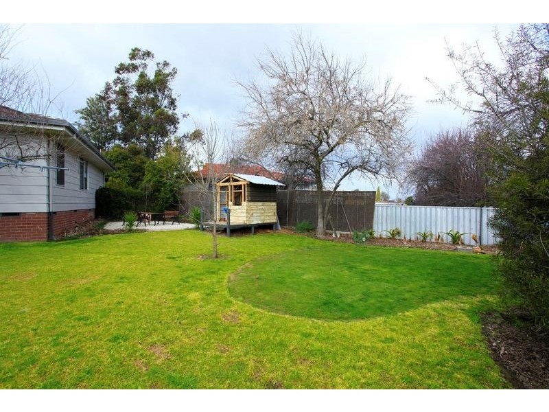 365 Kentucky Avenue, Lavington NSW 2641