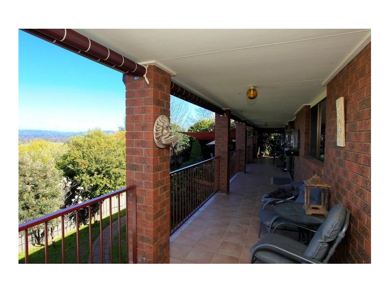 279 Bimbadeen Avenue, East Albury NSW 2640