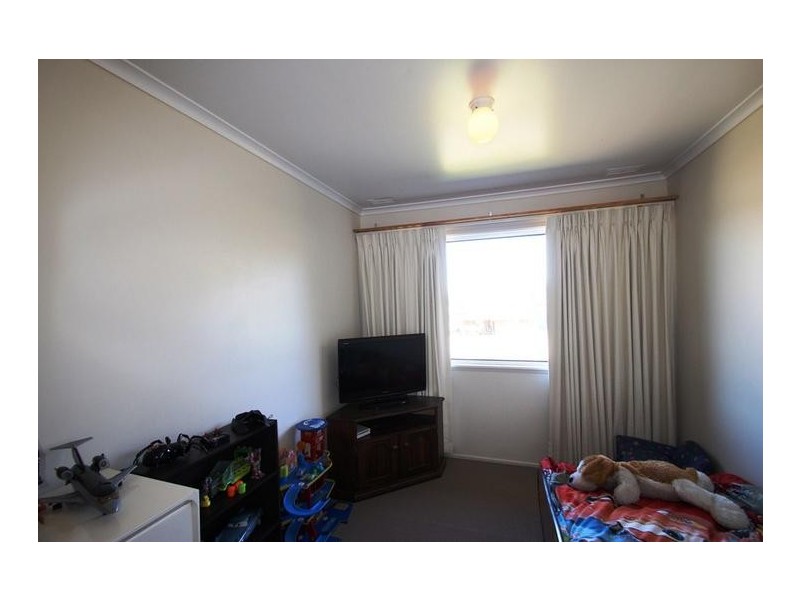 16 Banksia Street, West Albury NSW 2640