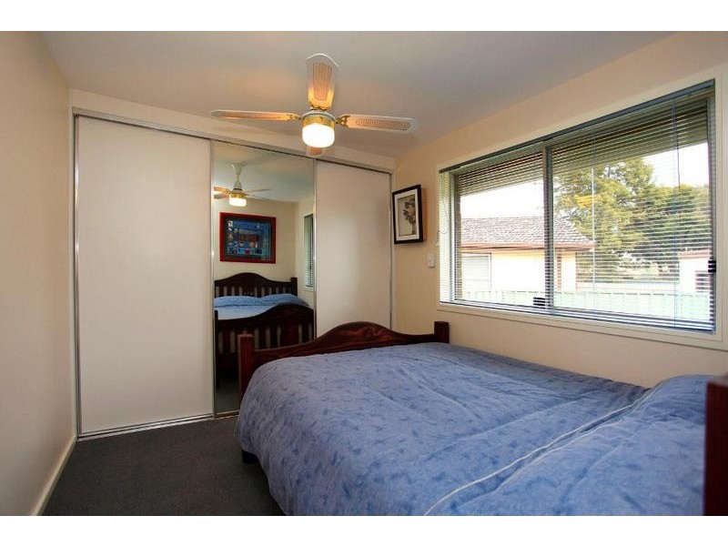 365 Twin Crescent, Lavington NSW 2641