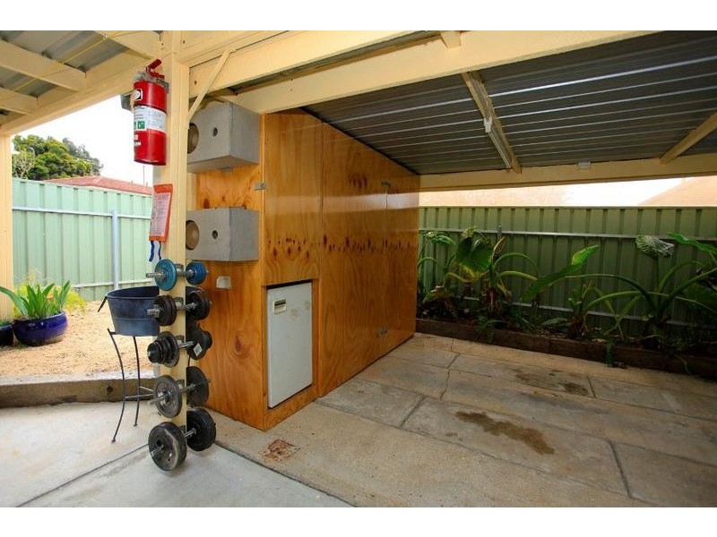 365 Twin Crescent, Lavington NSW 2641