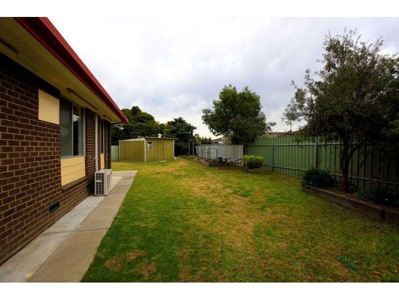 365 Twin Crescent, Lavington NSW 2641