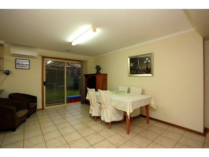 1/6 Southernview Drive, West Albury NSW 2640