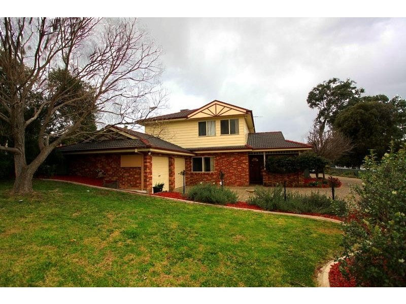 1/6 Southernview Drive, West Albury NSW 2640