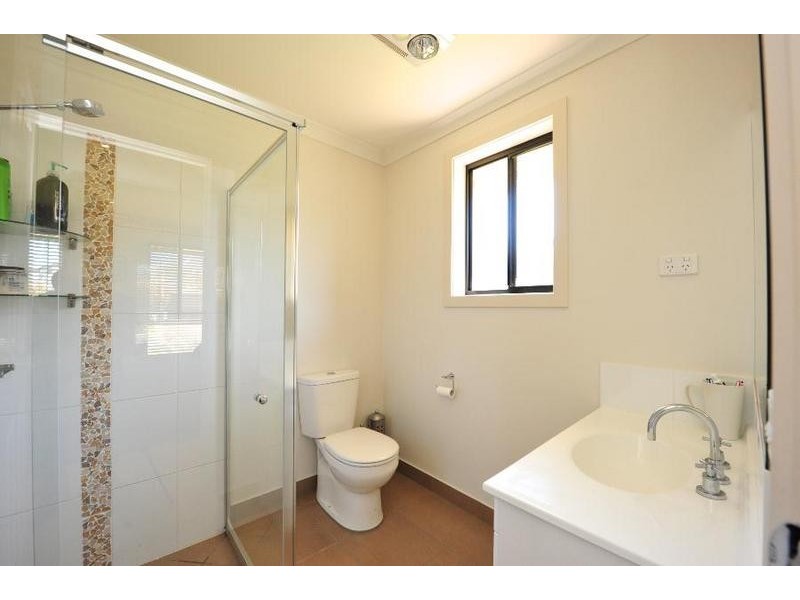 435 Bevan Street, Lavington NSW 2641