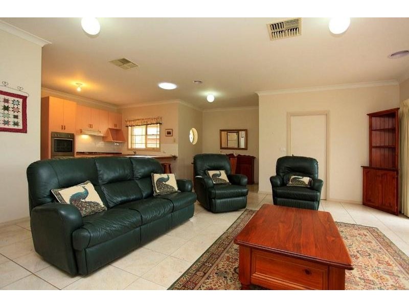 30 Hallam Street, Lavington NSW 2641