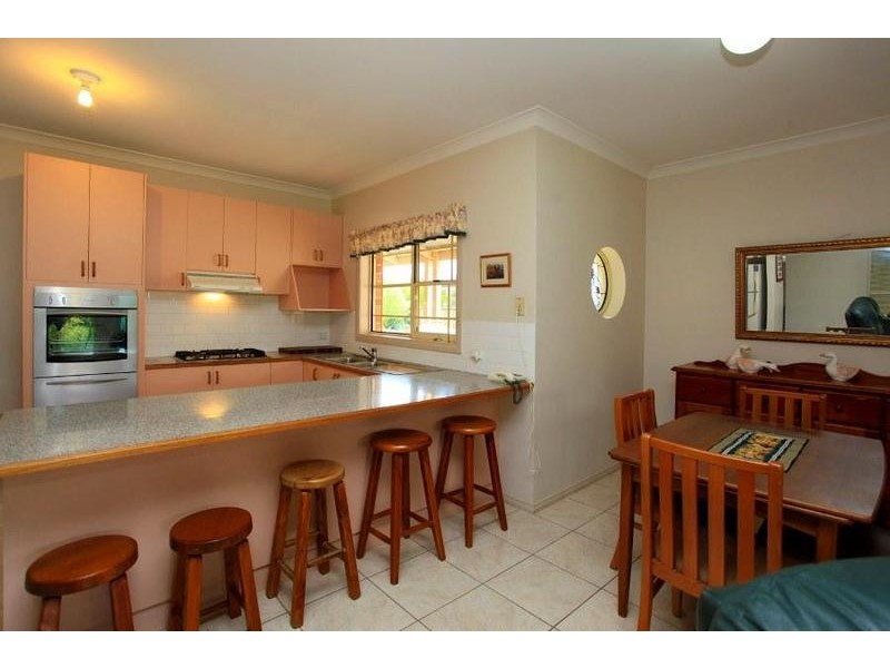 30 Hallam Street, Lavington NSW 2641