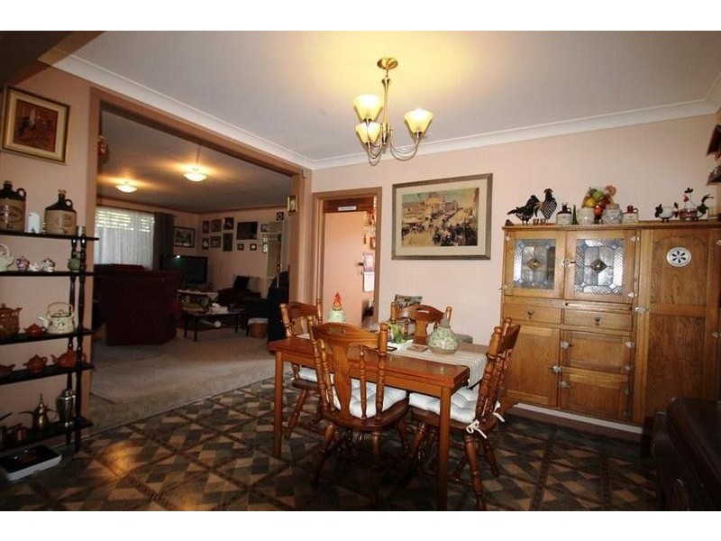 480 Ashford Street, Lavington NSW 2641