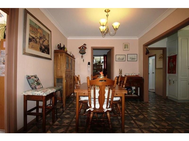 480 Ashford Street, Lavington NSW 2641