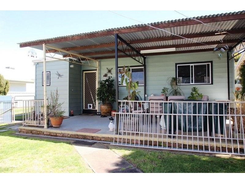 480 Ashford Street, Lavington NSW 2641