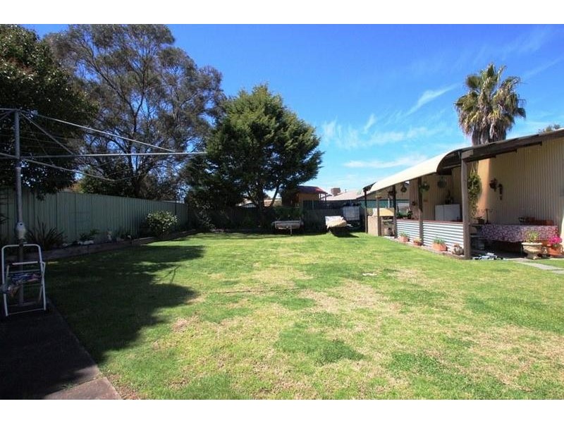 480 Ashford Street, Lavington NSW 2641